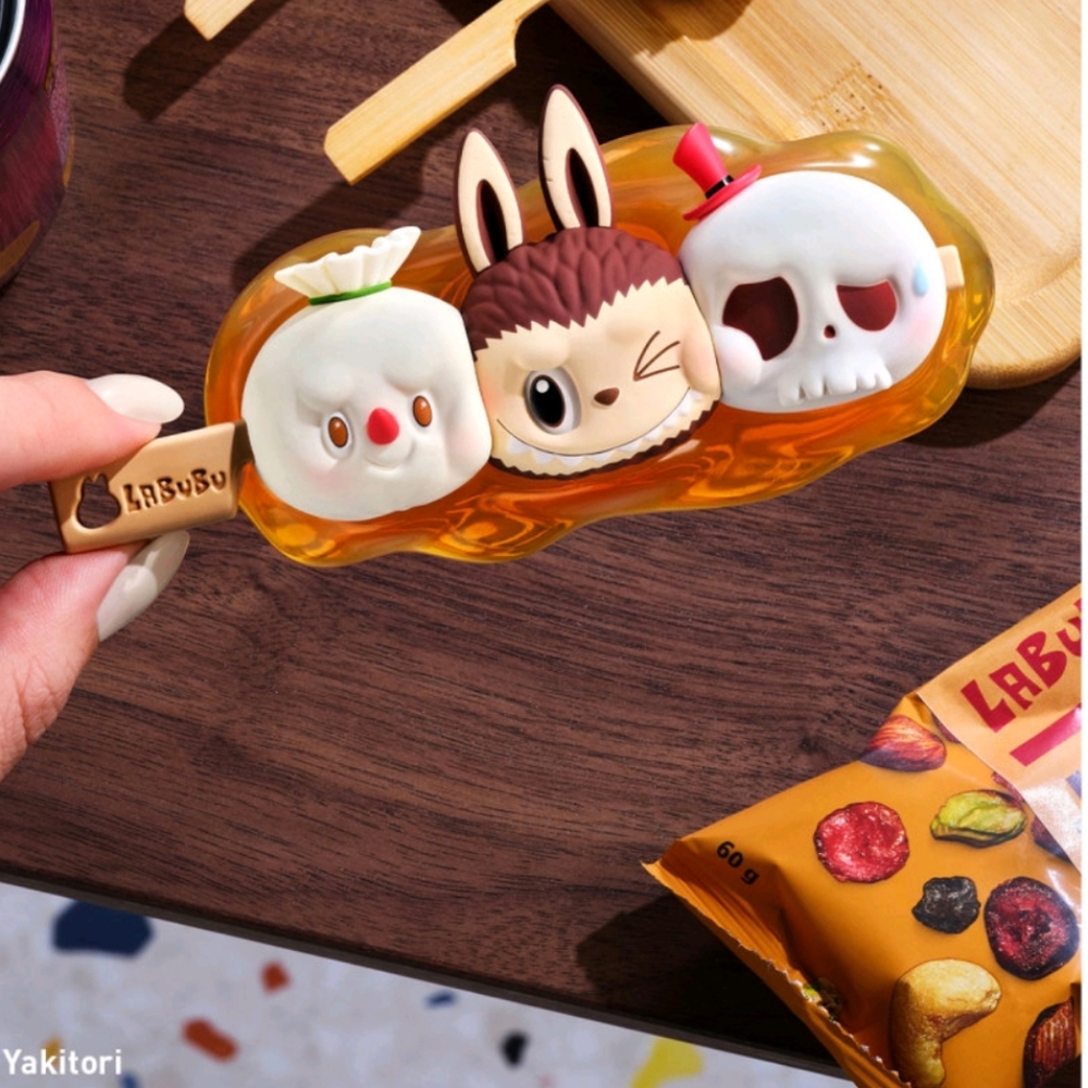 Pop Mart-THE MONSTERS-YAKITORI-Wacky Mart Series Figures‎ NIB
